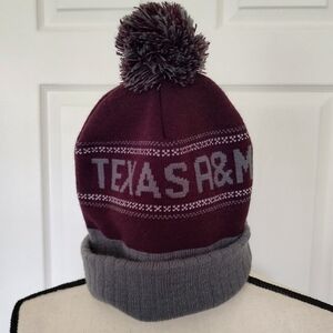 Texas A&M Aggies Pom Pom Hat Ski Football Hiking Winter Maroon And Gray